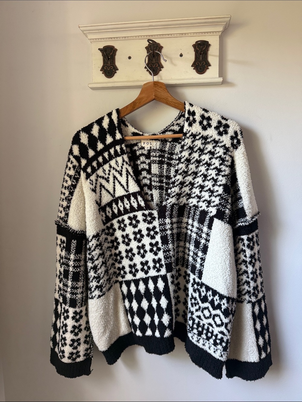 POL Black & White Patchwork V-Neck Sweater Boho Soft Oversized Pullover